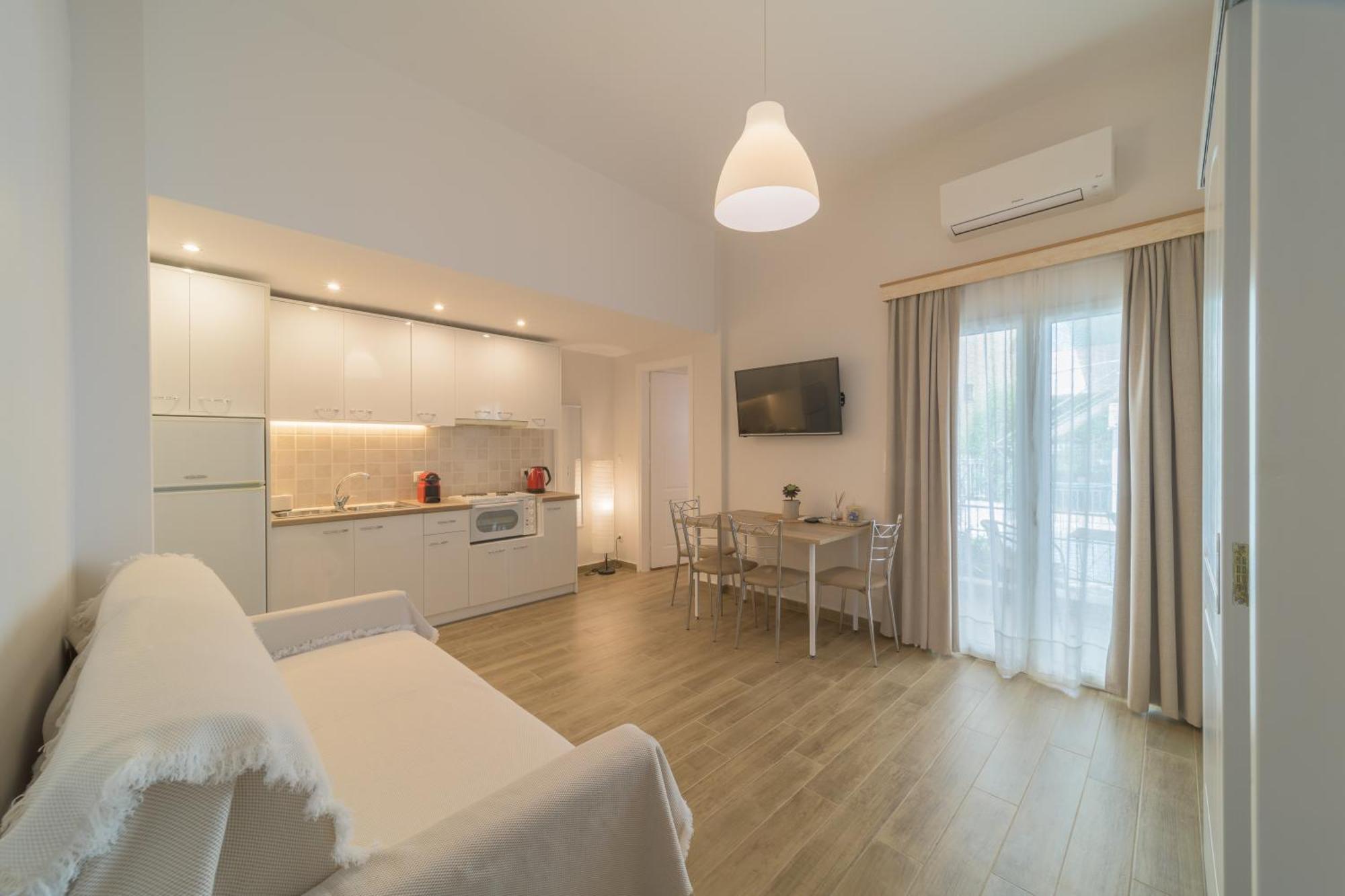 Cactus - Blooming Garden Apartments Kalamata Exterior photo