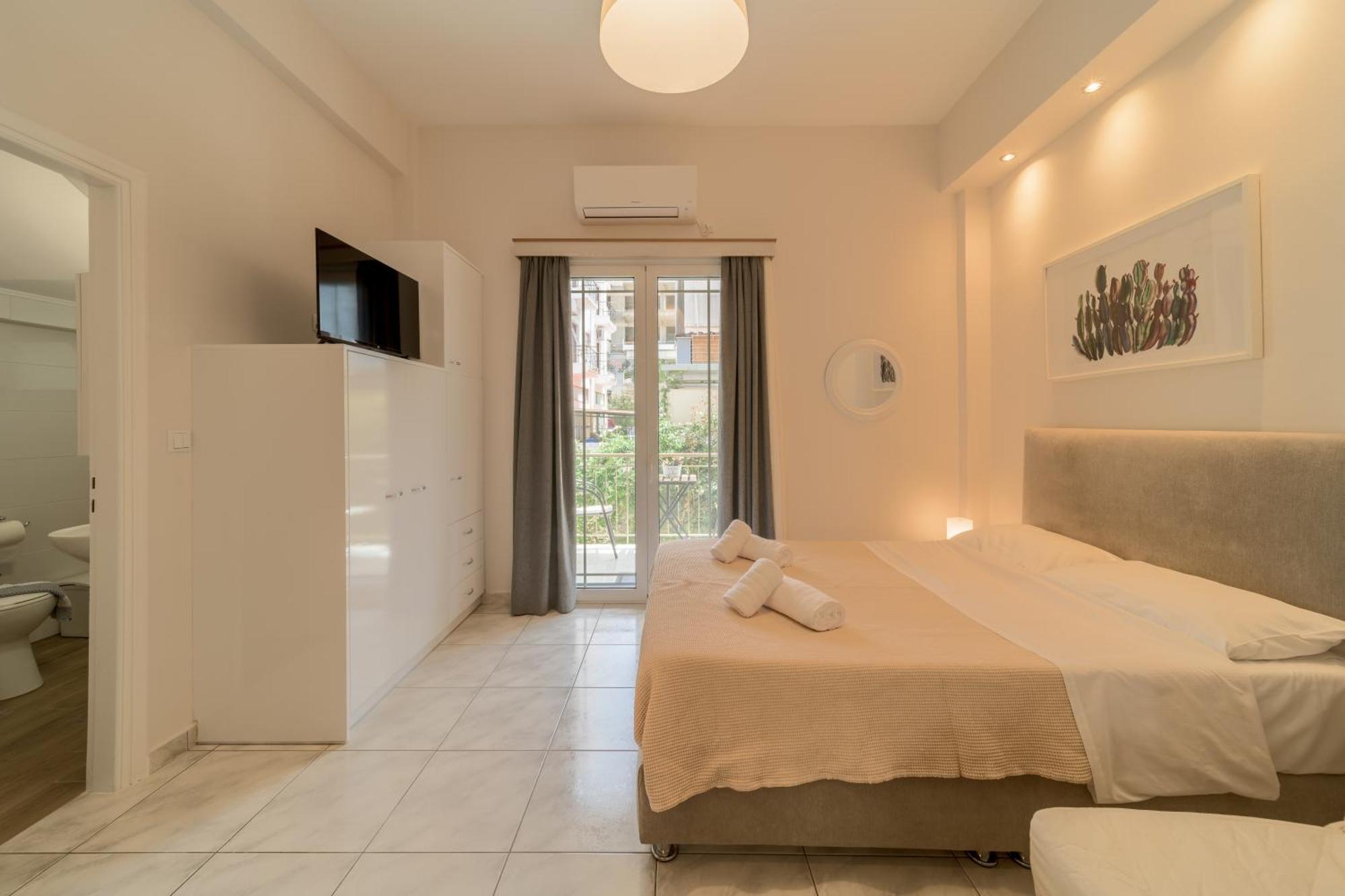 Cactus - Blooming Garden Apartments Kalamata Exterior photo